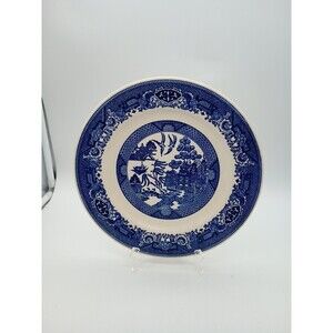 Willow Ware Royal China underglaze, blue/white dinner 10 inch plate. Beautiful